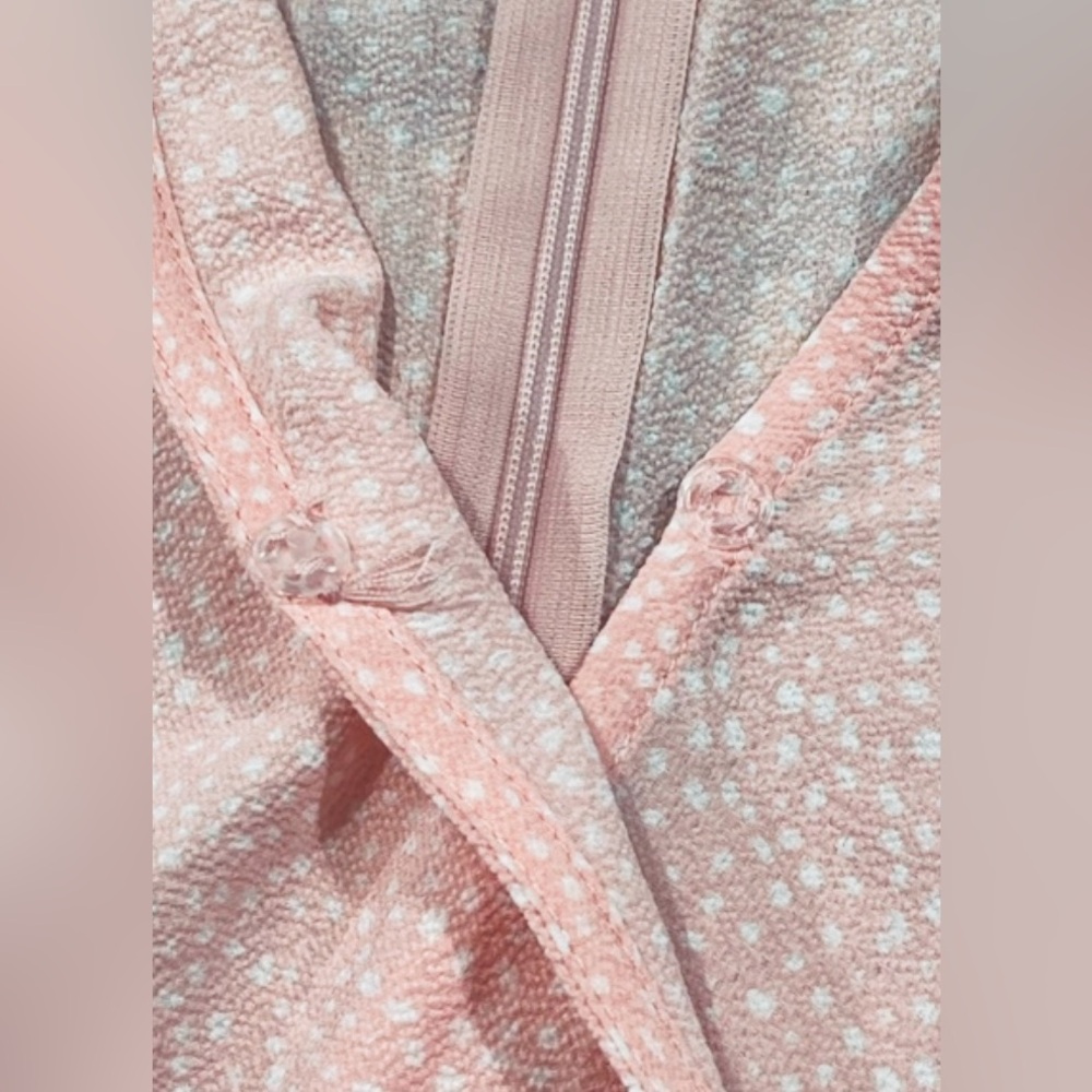 Textured Dot Print Ruffle Romper - Picture 9 of 14